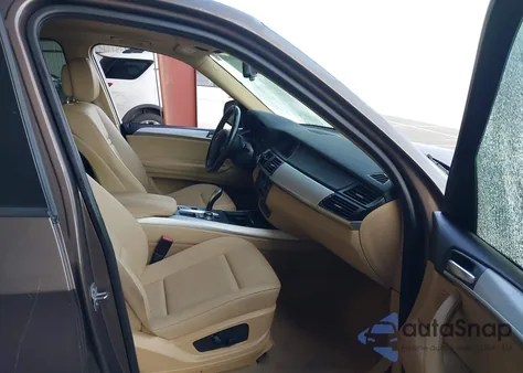 2013 BMW X5 xDrive35I/xDrive35I Premium/xDrive35I Sport Activity from USA, damaged, VIN 5UXZV4C56D0E06802